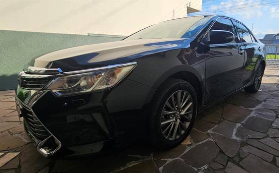 TOYOTA CAMRY 3.5 XLE V6 24V GASOLINA 4P AUTOMÁTICO